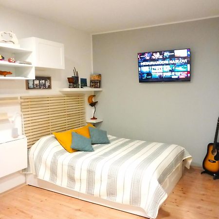 Studio Apartman "Nicole" 普拉 外观 照片